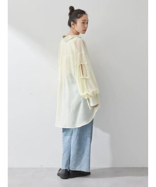 earth music&ecology 袖スリットリボンロングシャツ Yellow