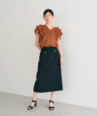 YECCA VECCA ラッフルVネックブラウス Black