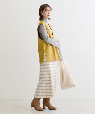 Green Parks フェイクレザーＶネックベスト Lime Green