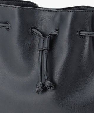 ICB ドロストチェーンショルダー ブラック系