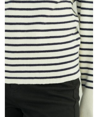 earth music&ecology ゴールド釦スリーブリブプルオーバー Border