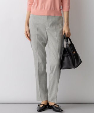 23区 【先行予約】アイアスマットストレッチ テーパード パンツ ライトグレー系