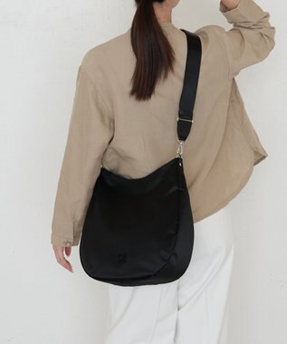 russet クラウズナイロン 縦長2WAYショルダーバッグ(CE-1623) Black