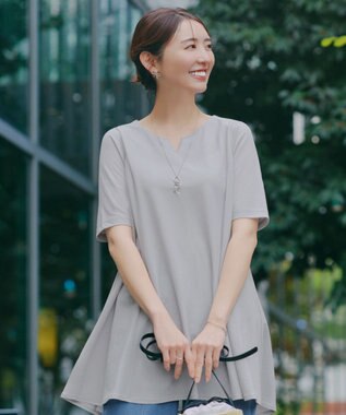 Tiaclasse 【おのののかさん着用 】「冷凛（ひやりん）」カノコバックフレアカットソー グレー