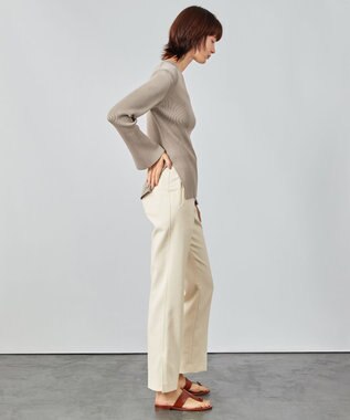 BEIGE， SABRES / ストレートパンツ Ecru