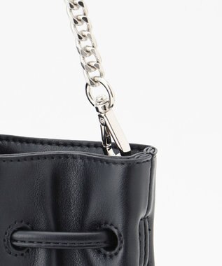 ICB ドロストチェーンショルダー ブラック系