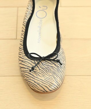 nouvelleRobe Oū 【本革・高反発】Round ラウンドトゥ ゼブラ柄バレエシューズ ライトベージュ