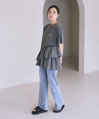 earth music&ecology 異素材ドッキンググラフィックTシャツ Charcoal Gray