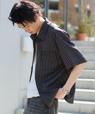 WEGO クロップドSSピンストライプシャツ ブラックストライプ