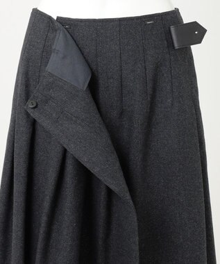 23区 【R(アール)】ウールラメ タックラップスカート チャコールグレー