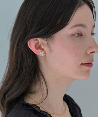Phoebe ≪TV番組着用商品≫【痛くないシリーズ】ファンシーパールライトフィットイヤリング ゴールド