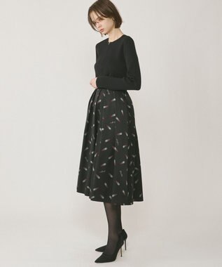 GRACE CONTINENTAL リップジャガードタックスカート ブラック