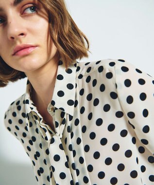 GRACE CONTINENTAL ドットプリントボウタイブラウス キナリ