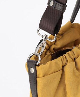 LA BAGAGERIE 【MONICA】サイドギャザー2WAYトートバッグ Mサイズ マスタード