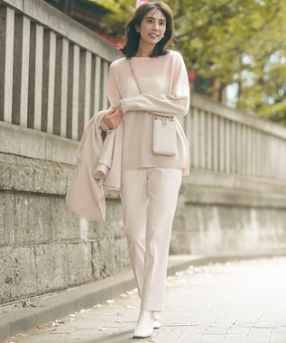 23区 スマホ  ポシェット アイボリー系