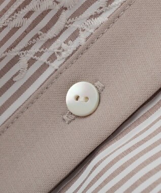 YECCA VECCA ストライプ柄フラワー刺繍ワンピース Beige