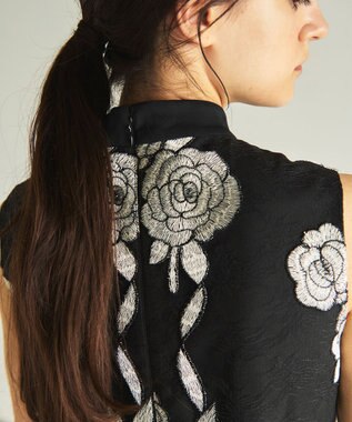GRACE CONTINENTAL ハイネック刺繍ワンピース ブラック