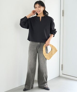 UNFILO マイビューティ キーネックブラウス ブラック