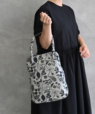 AND WOOL 筆記帳刺繍のバッグ グレー