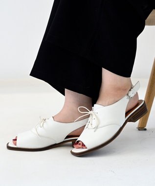 APOM レースアップスリングバックサンダル30