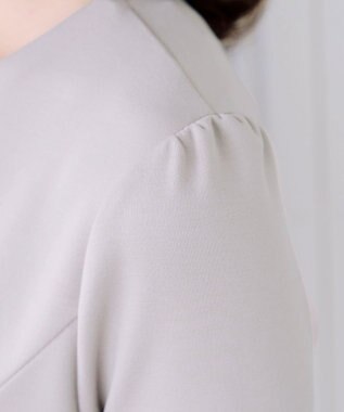 Tiaclasse 【UVカット・吸水速乾】 “きれい見え” カットソータックフレアワンピース グレージュ