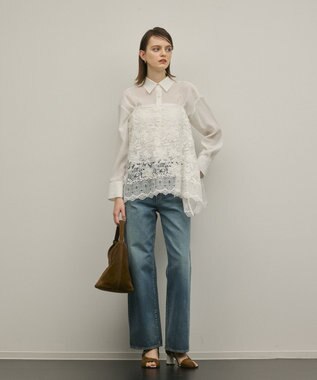 GRACE CONTINENTAL バックフレアシャツ ホワイト