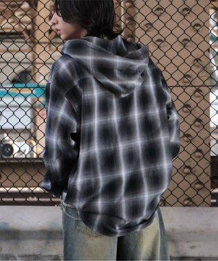 WEGO オンブレチェックフードシャツ（LS） ブラックチェック1