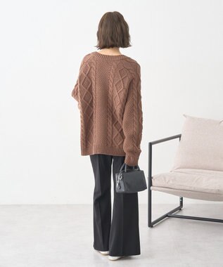 earth music&ecology 【一部予約】フラワーモチーフトグルボタンニットカーディガン Brown