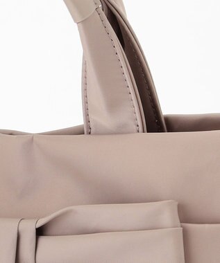 TOCCA TIED RIBBON NYLONBAG バッグ ベージュ系