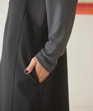 AMERICAN HOLIC イージーケアWクロスIラインワンピース Black