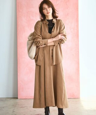 23区 L 【見上愛さん着用/Oggi10月号掲載/洗える】スエーディーサテン シャツ キャメル系