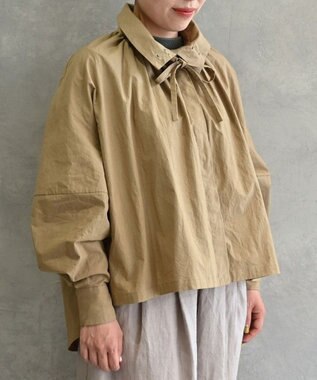 muuc 〈多彩な着方が叶う〉〈衿立て＆衿折り〉〈遠州織物の工場で織られた上質なコットン100%生地〉リボン紐付き多様衿 羽織り＆シャツ ベージュ