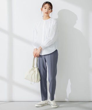 組曲 【洗える】C/Nyブロードノーカラー シャツ アイボリー系