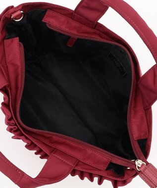 TOCCA 【ショルダー取り外し可能】FRILL GARLAND NYLONTOTE  トートバッグ レッド系