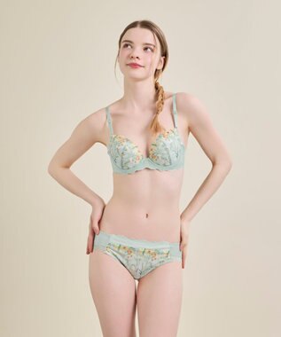 une nana cool バックスタイルまでかわいい Steppe Flower ワイヤーブラ セージグリーン