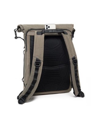 TUMI メンズ ALPHA BRAVO 「アリー」バックパック サンド