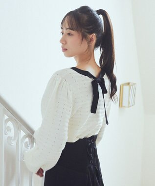 earth music&ecology 配色バックリボンプルオーバー Ivory