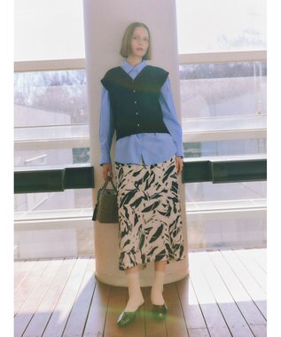 Te chichi 総針ポケット付きVネックベスト《2026 spring catalog item》 ネイビー