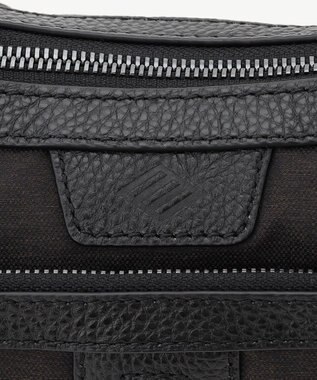 JOSEPH ABBOUD 【軽量/撥水素材】インターレースハーフムーンバッグ ダークブラウン系