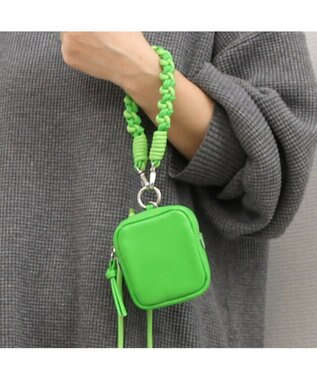 UNBILLION ペルケ perche / 蛍光レザーストラップ付き・チャームポーチショルダー