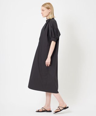 BEIGE， HYDRANGEA / ギャザーワンピース Black