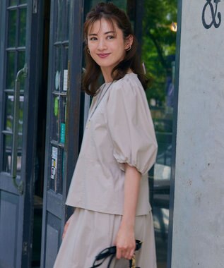 23区 L 【一部店舗限定/洗える】ハイカウントウェザーストレッチ パフスリーブ ブラウス ベージュ系