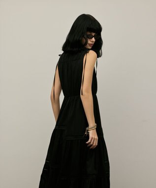 GRACE CONTINENTAL コットンシルクティアードワンピース ブラック