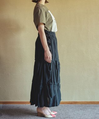 muuc ジャスミン刺繍半袖プルオーバー〈日本製・上質な天然素材・遠州織物〉〈繊細なオリジナル花刺繍〉〈ゆったりフリーサイズ〉〈上品な大人の布帛Tシャツ〉 カーキ