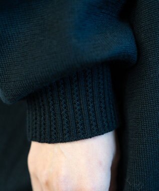 muuc エクストラファインメリノ・V襟オーバーサイズカーディガン ブラック