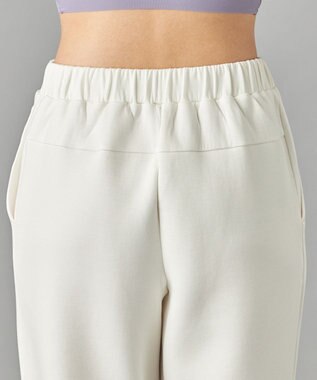 Chacott ダンボールジョガーパンツ オフホワイト