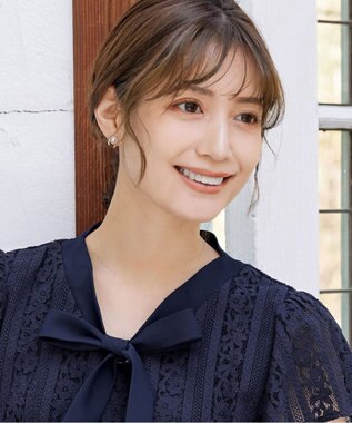 Tiaclasse 小ぶりパール付きピアス シルバー