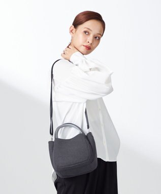 Y'SACCS フェルトトート　SSサイズ