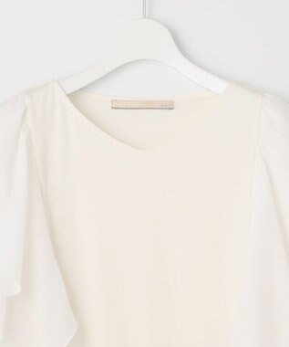 自由区 【XSサイズ~/洗える】ドレーピーポンチラッフルスリーブ カットソー アイボリー系