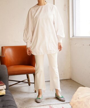 woadblue ブーティフレア ストレッチデニムパンツ ホワイト WHITE